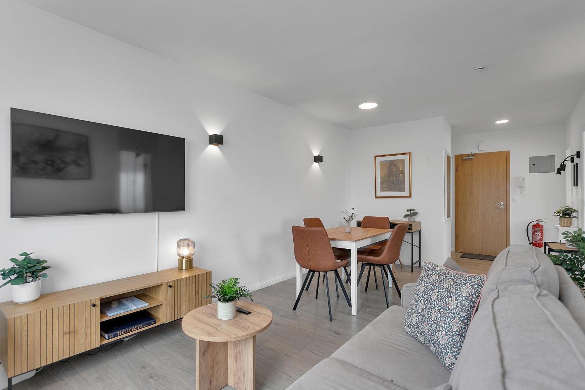 Lovely 1 Bedroom Apartment - Perfect Panorama View Reykjavik Bagian luar foto