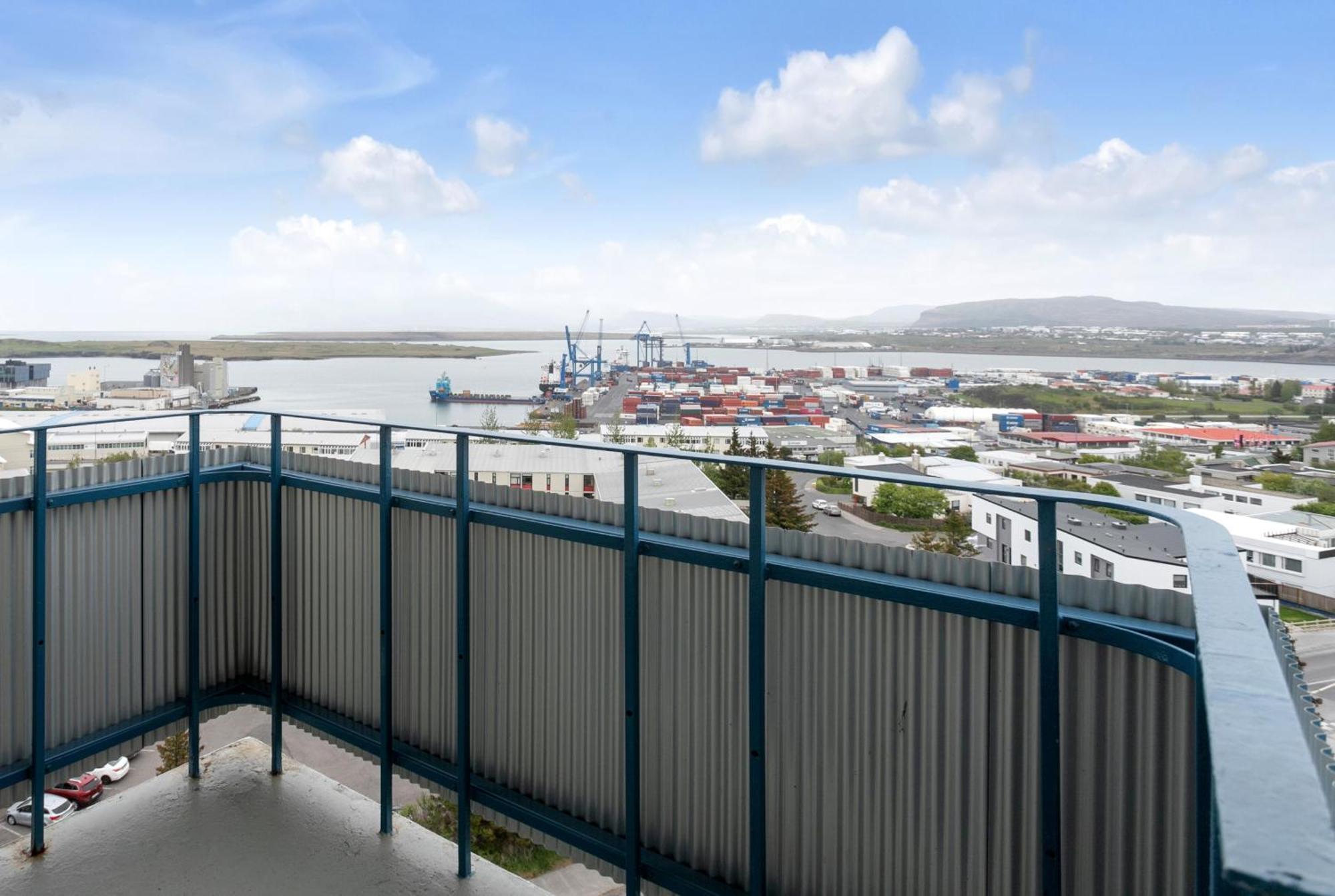 Lovely 1 Bedroom Apartment - Perfect Panorama View Reykjavik Bagian luar foto